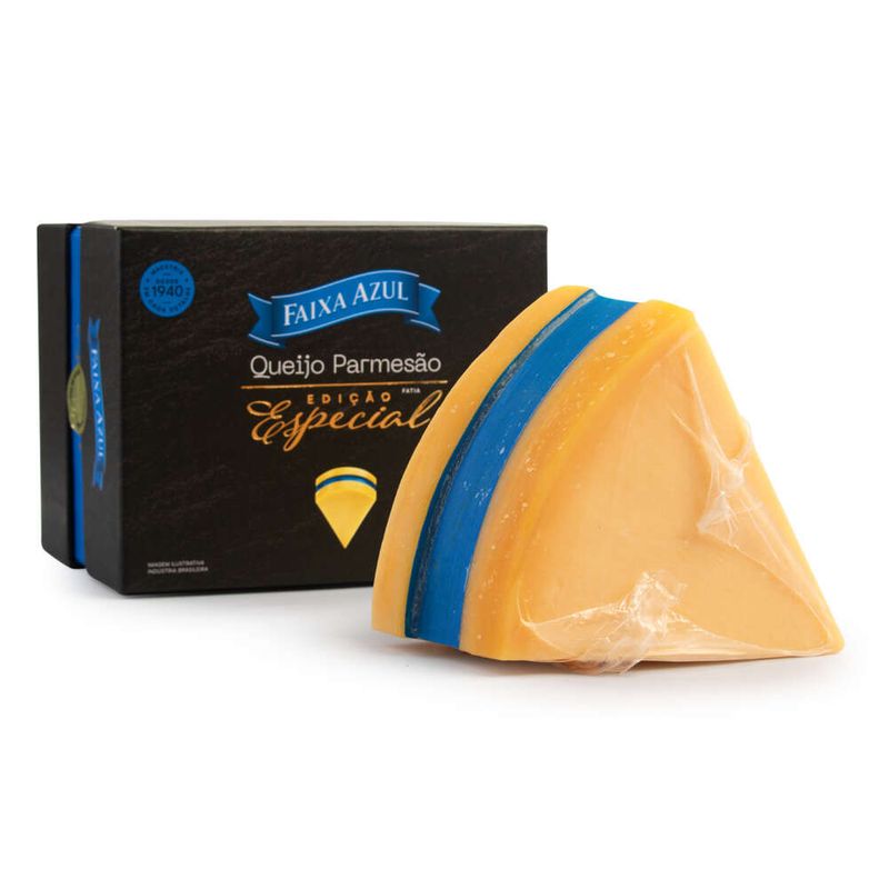 Queijo-Parmesao-Faixa-Azul-Caixa-500g