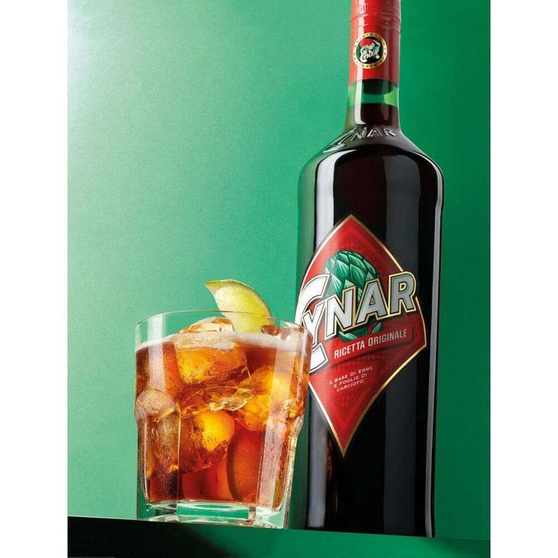 Bebida-Aperitivo-de-Alcachofra-Cynar-900ml