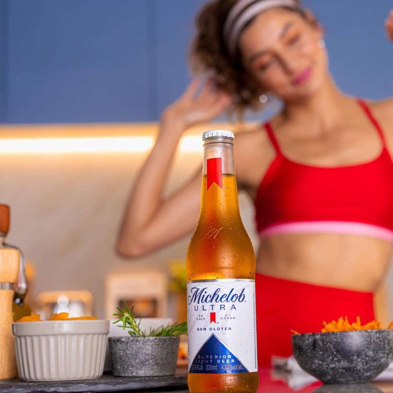 Cerveja-Michelob-Ultra-Long-Neck-330ml