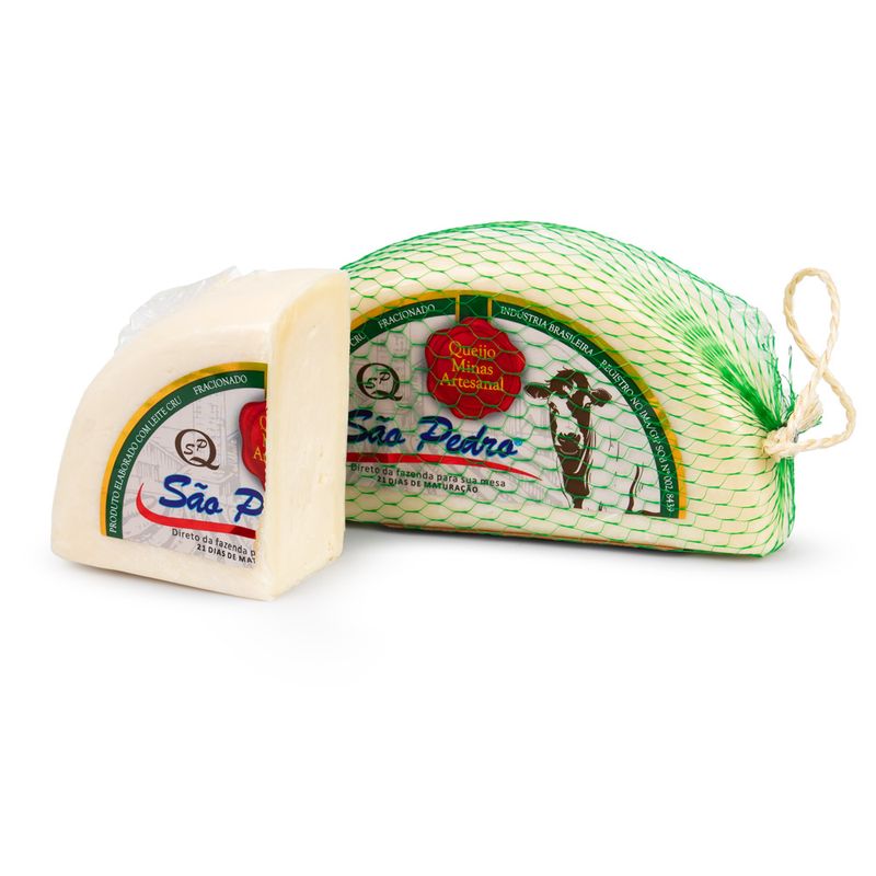 Queijo-Minas-Artesanal-Sao-Pedro-Roca-Chiq-Araxa-250g