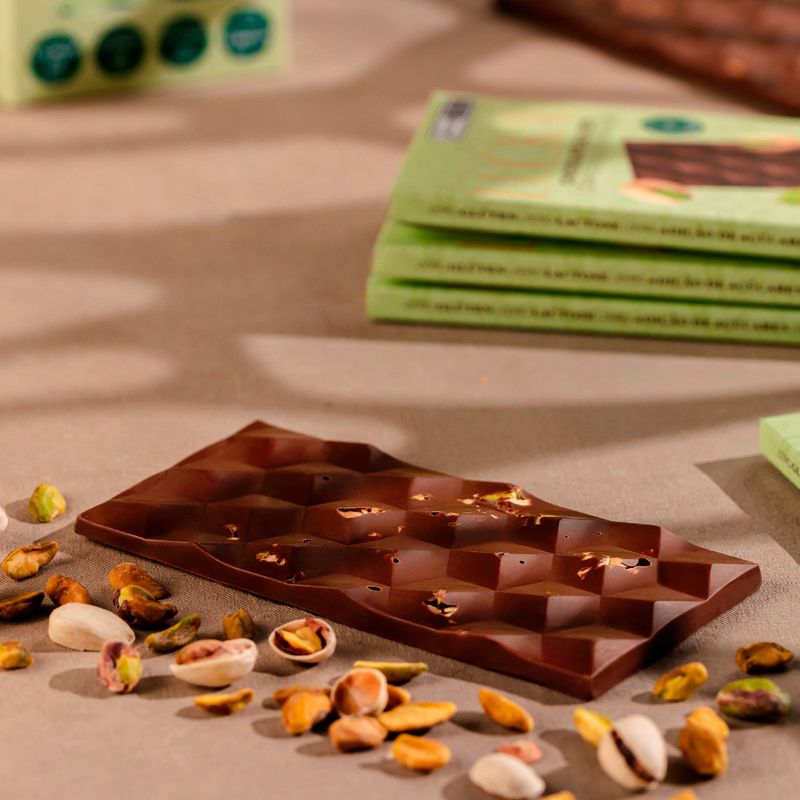 Chocolate-Luckau-Ao-Leite-com-Pistache-75g