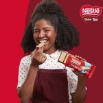 Chocolate-ao-Leite-Recheio-ao-Leite-com-Biscoito-de-Chocolate-e-Baunilha-Nestle-Choco-Trio-90g