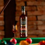 Cachaca-Envelhecida-Weber-Haus-Canela-Sassafras-700ml